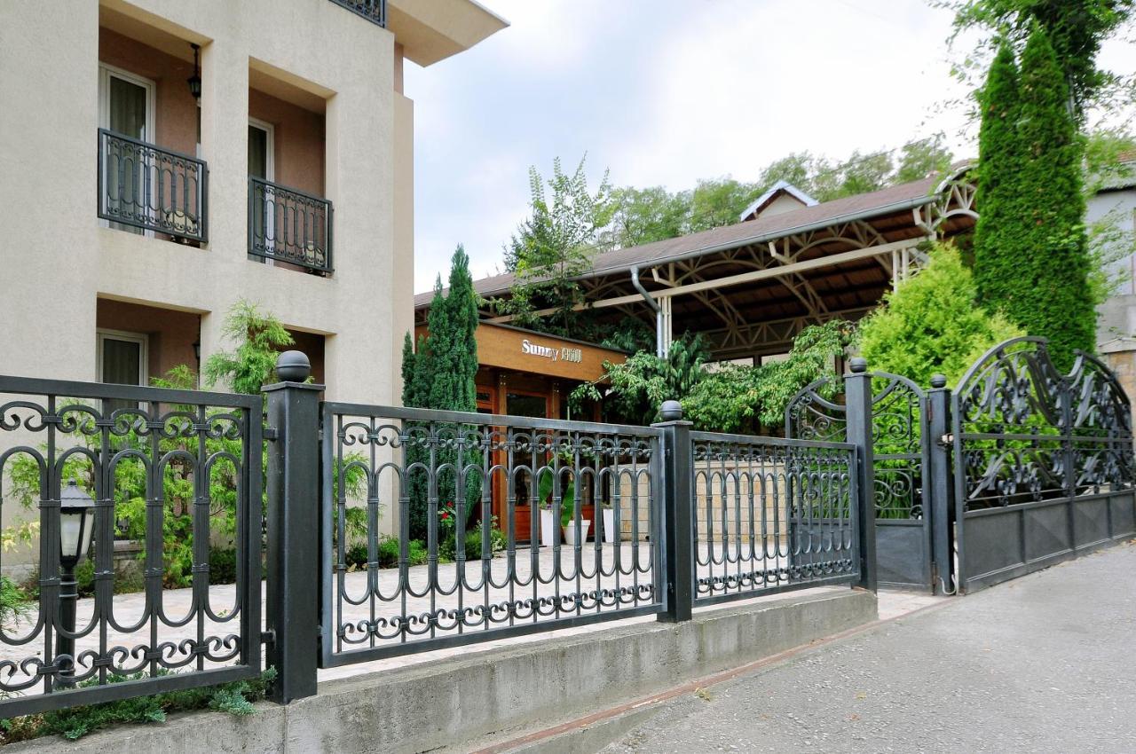 Vrnjačka Banja Sunny Hill Apartments & Aqua Park מראה חיצוני תמונה