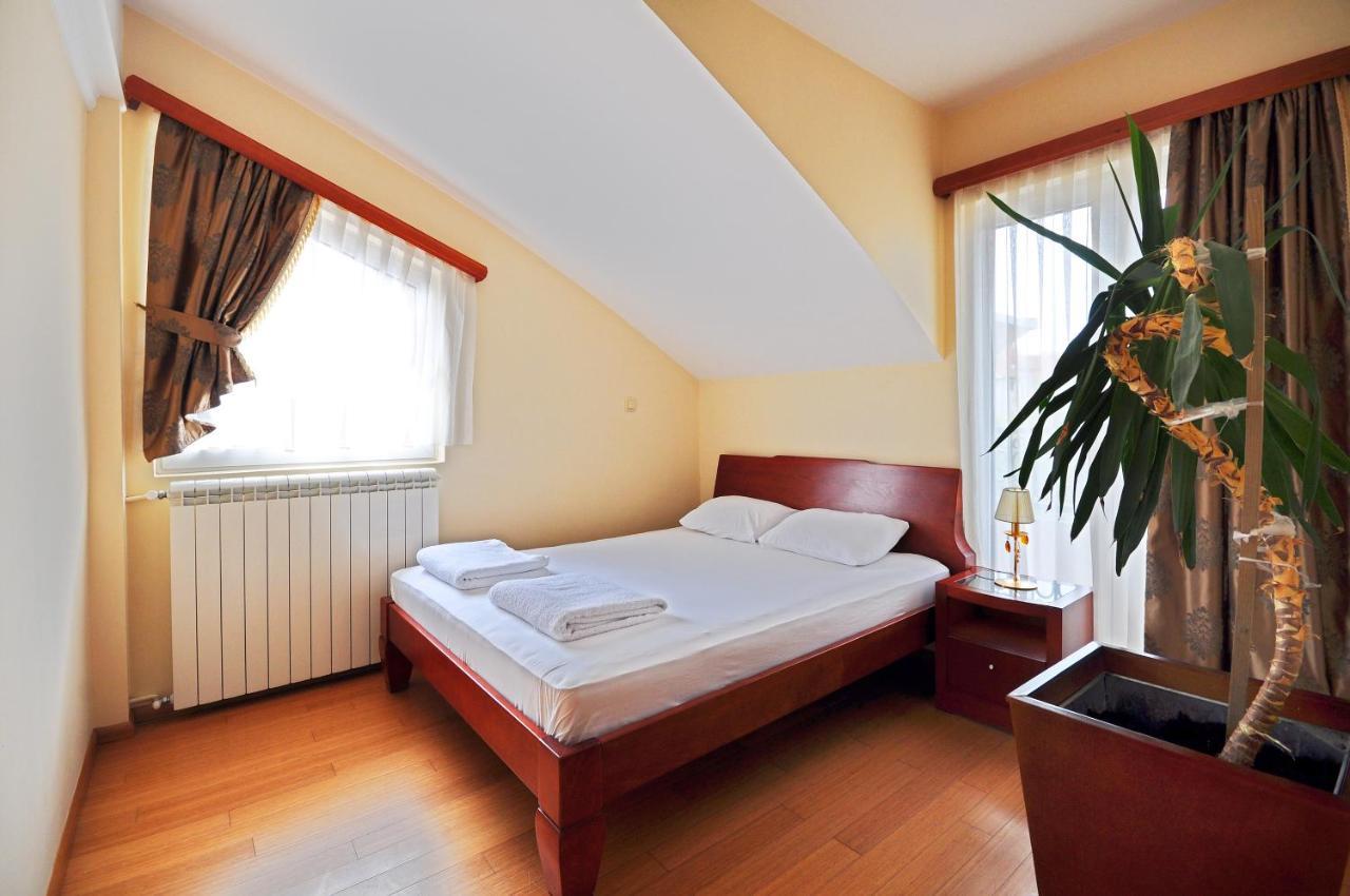 Vrnjačka Banja Sunny Hill Apartments & Aqua Park מראה חיצוני תמונה