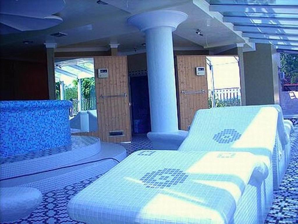 Vrnjačka Banja Sunny Hill Apartments & Aqua Park מראה חיצוני תמונה