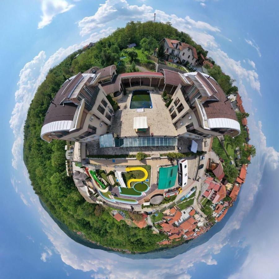 Vrnjačka Banja Sunny Hill Apartments & Aqua Park מראה חיצוני תמונה